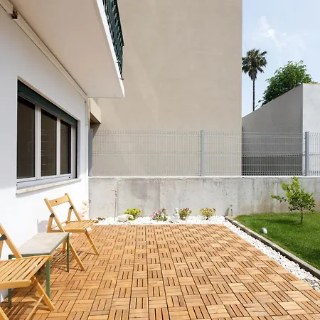 Holiday home Casa Jose E Maria - Moradia Espacosa Com Jardim No Centro De *
