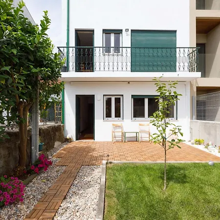 Casa Jose E Maria - Moradia Espacosa Com Jardim No Centro De Holiday home