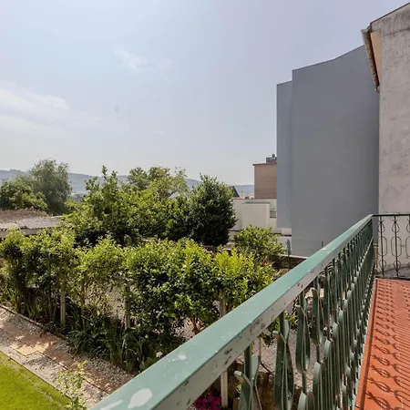 Casa Jose E Maria - Moradia Espacosa Com Jardim No Centro De * Braga