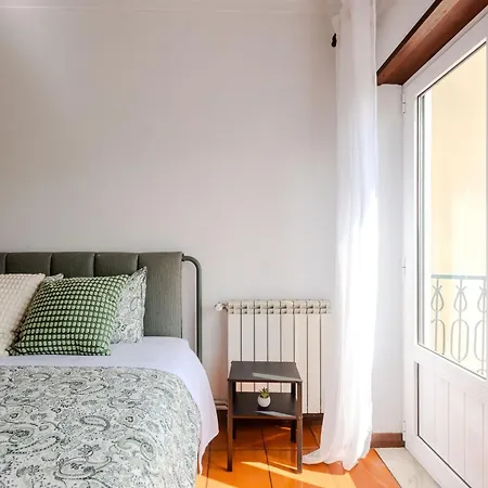 Casa Jose E Maria - Moradia Espacosa Com Jardim No Centro De Holiday home Braga