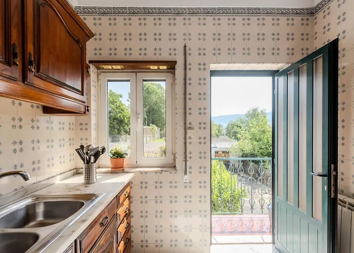 Casa De José E Maria, Natal Em Braga, Casa Espaçosa Famílias E Grupos Até 10 Pessoas Braga